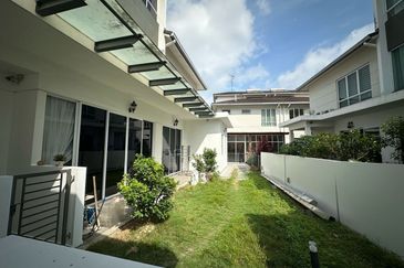 Isola Villa @ Senibong Cove