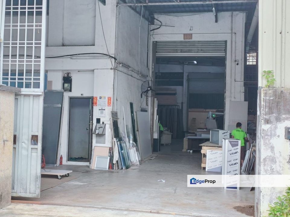 Taman Tan Sri Yaacob Semi-D Factory, Johor, Skudai