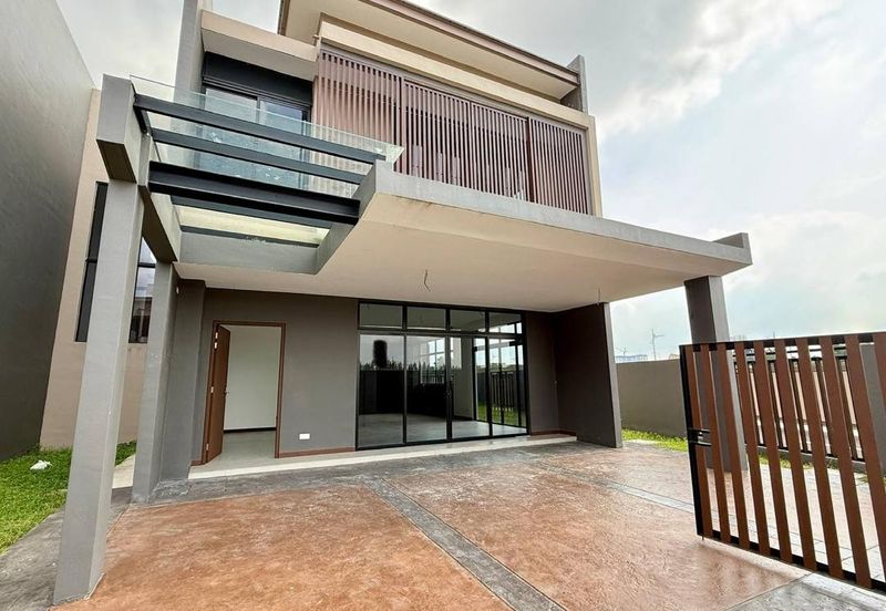 Aurora Resort Villas