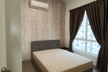 The Pinnacles (Pinnacle Tower)