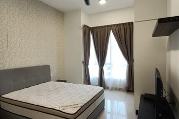 The Pinnacles (Pinnacle Tower)