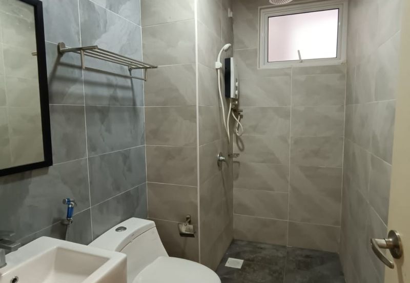 The Pinnacles (Pinnacle Tower)