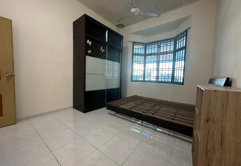 Taman Nusa Bestari 2