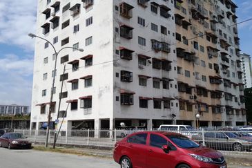 Kajang City Height Apartment