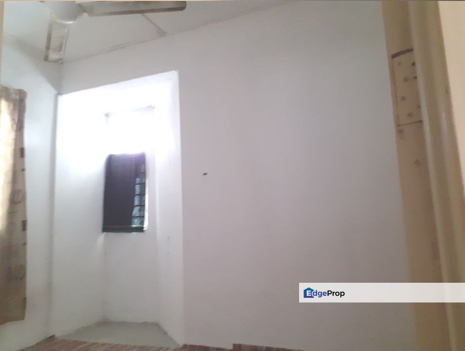 Bangi ukm Pangsapuri Kelisa Ria  3 Rooms, Selangor, Bangi