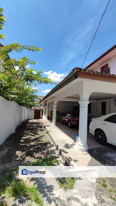 Bungalow 2 Storey house Kampung Sungai Ramal Dalam Kajang, Selangor, Kajang