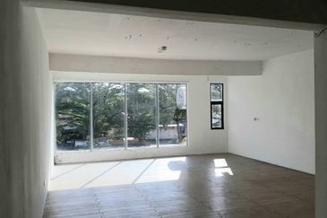 Jalan Reko Seksyen 14