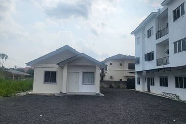 Furnished Bungalow Kampung Dato Abu Bakar Baginda Sungai Merab