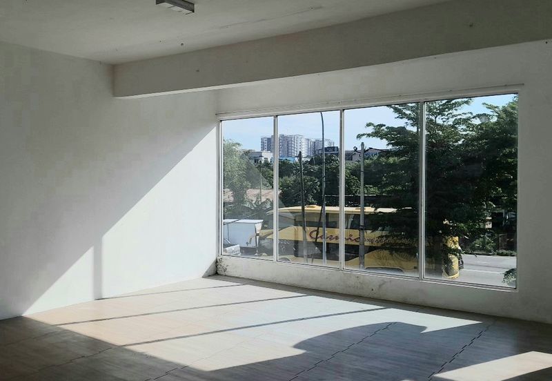 Jalan Reko Seksyen 14