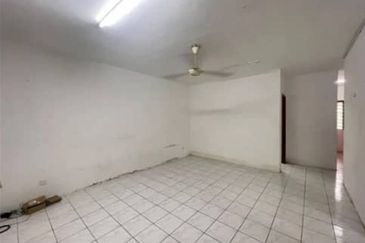 Pangsapuri Baiduri, Bandar Tasik Kesuma