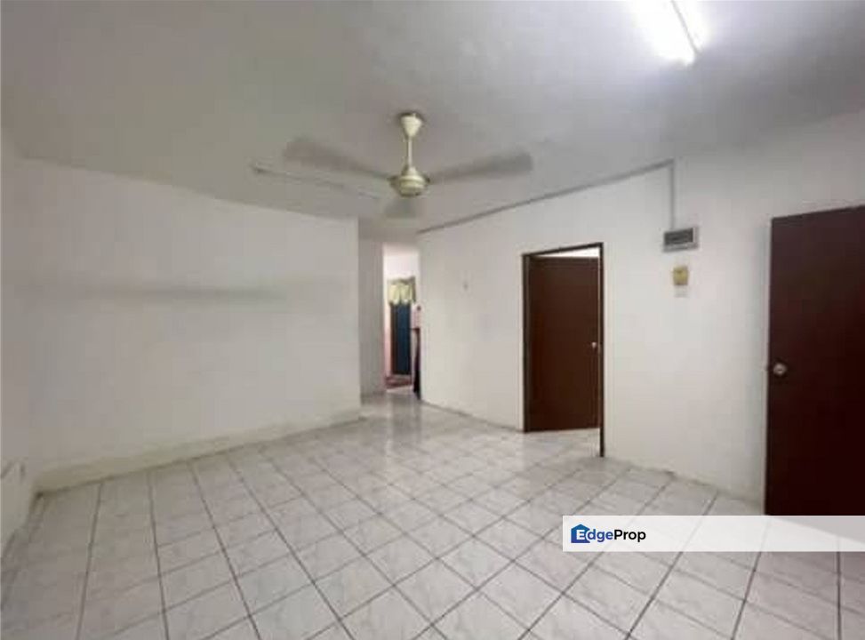 Full loan 1st floor Pangsapuri Baiduri di Bandar Tasik Kesuma, Selangor, Beranang