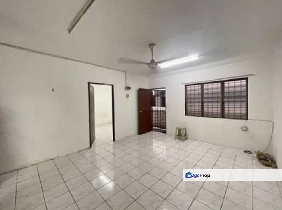 Full loan 1st floor Pangsapuri Baiduri di Bandar Tasik Kesuma, Selangor, Beranang