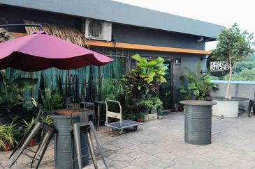 Residensi Zamrud (Zamrud Residensi)