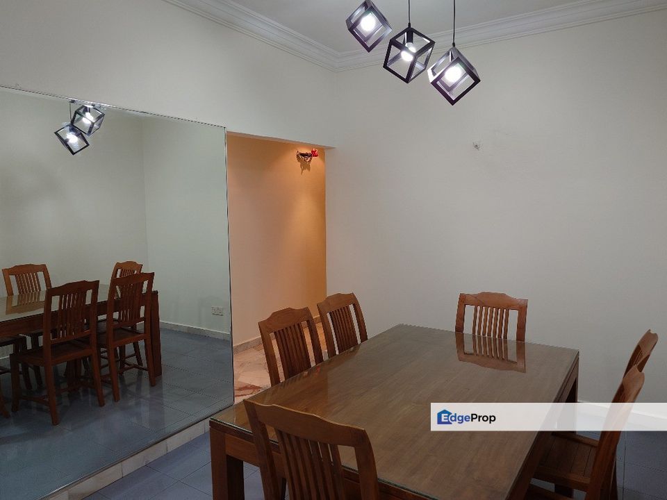 Fully Furnished 2 storey Taman Bukit Mewah kajang near mrt, Selangor, Kajang