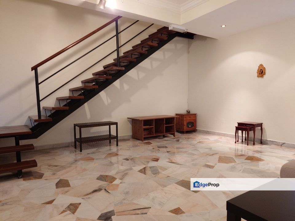 Fully Furnished 2 storey Taman Bukit Mewah kajang near mrt, Selangor, Kajang