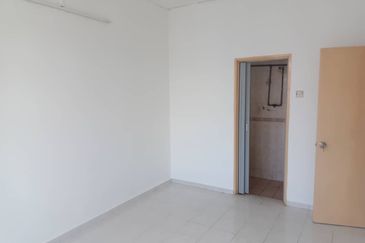 Subang Perdana Goodyear Court 10