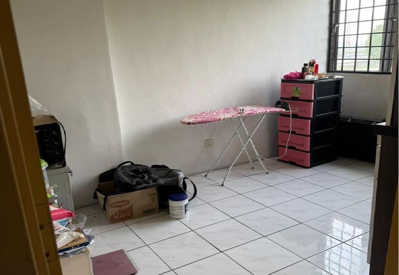 Pangsapuri Taman Tasik Sungai Chua