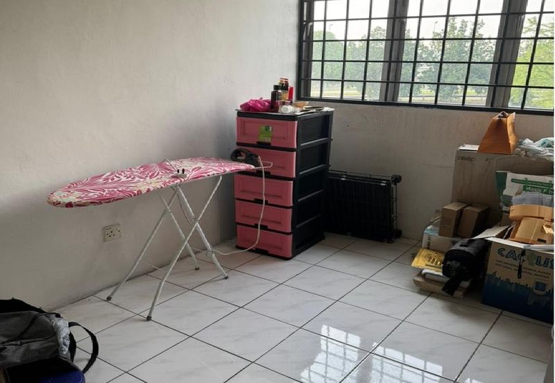 Pangsapuri Taman Tasik Sungai Chua