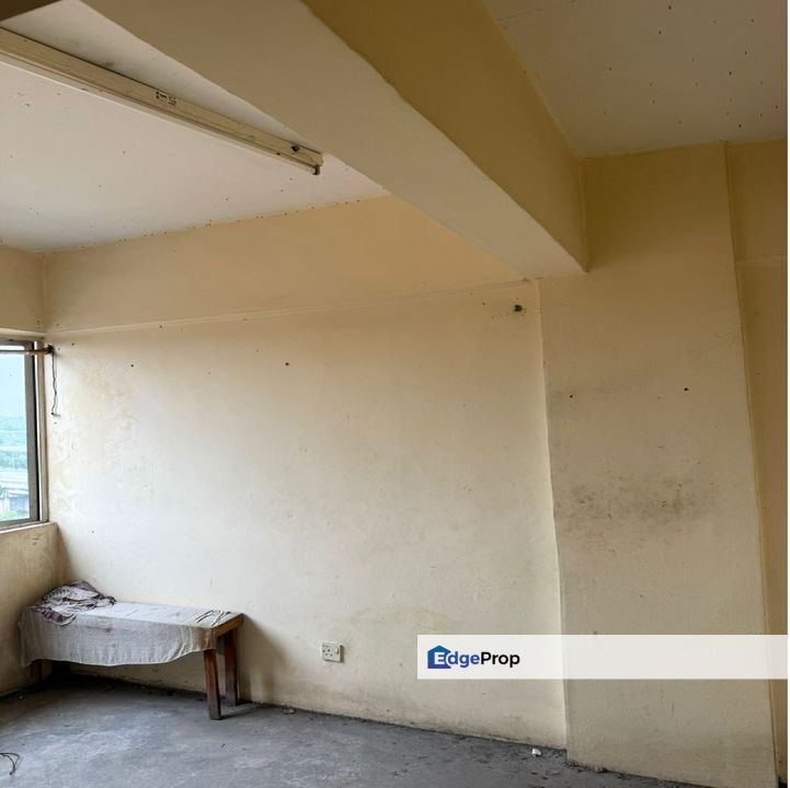 [Full loan] ada lift Pangsapuri Taman Tasik Sungai Chua Kajang dijual corner lot, Selangor, Kajang