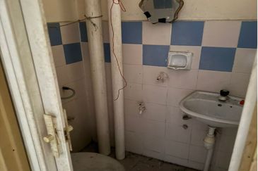 Pangsapuri Taman Tasik Sungai Chua