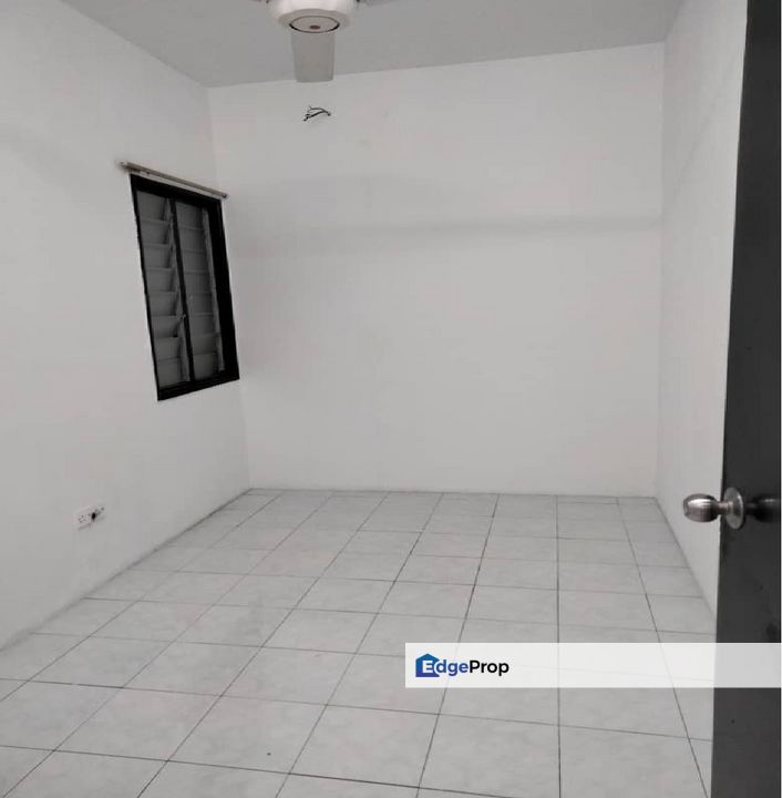 Bandar Sungai Long opposite Garden Park Apartment, Selangor, Bandar Sungai Long