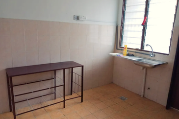 Bandar Saujana Putra 3