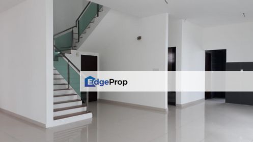 3 storey Semi D Taman Puncak Saujana Prima Kajang for rent, Selangor, Kajang