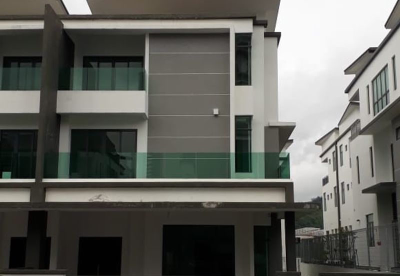 Taman Puncak Saujana