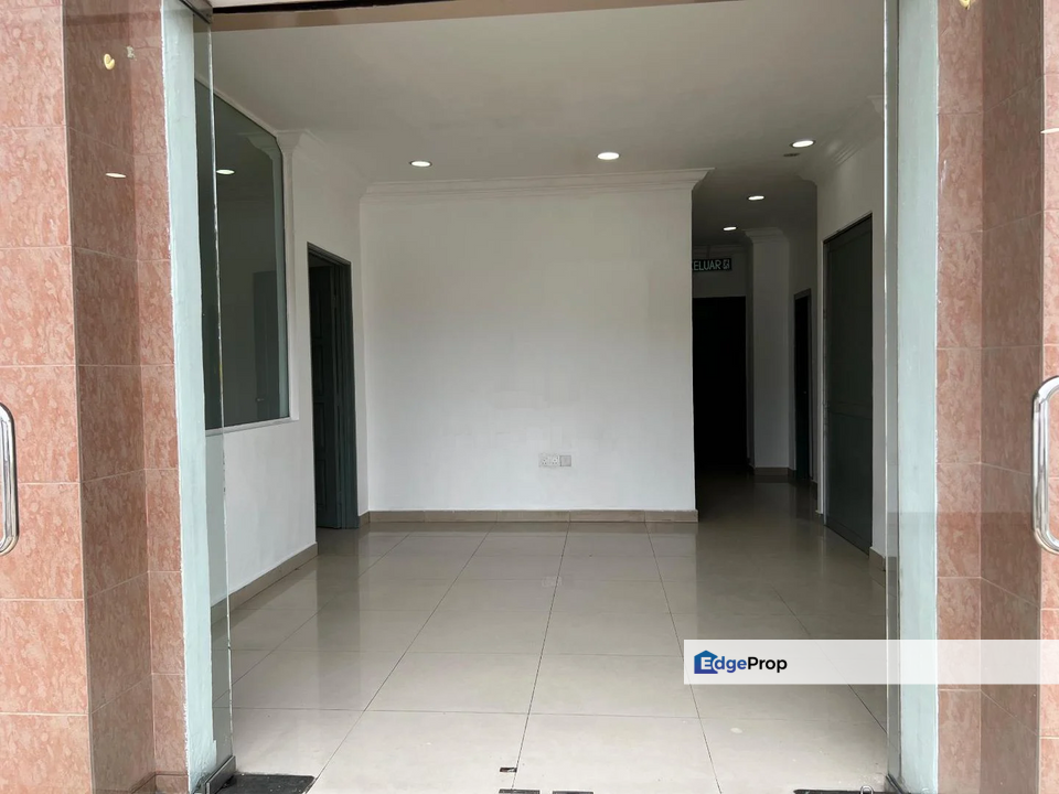 2 storey Semi-D Bandar Teknologi Kajang Semenyih, Selangor, Semenyih