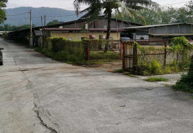 Taman Serunai, Jalan Labu