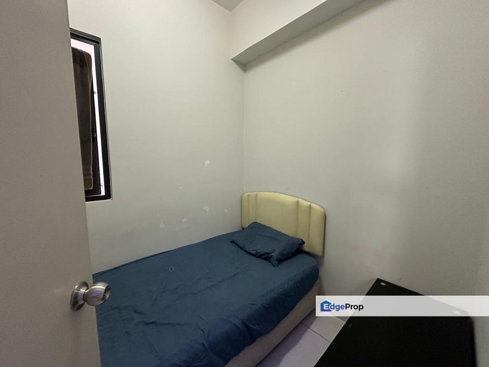 Fully Furnished 3 room Hillpark Residence Bandar Teknologi Kajang Semenyih For rent RM 1,500 per month  Property Details : * Type: Hillpark Residence , Selangor, Semenyih