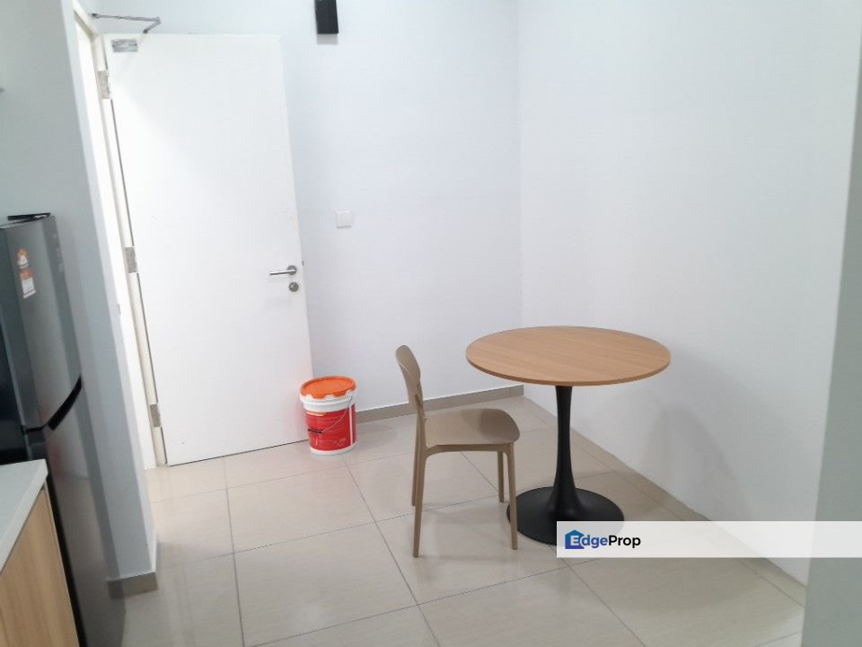 Furnished Mesahill Nilai 3 room Air-con Washing Machine & Fridge Negeri Sembilan  For sale RM 325,100, Negeri Sembilan, Nilai