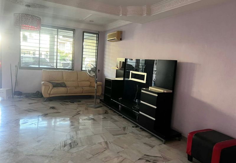 Taman Saujana Puchong