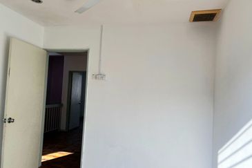 Taman Saujana Puchong