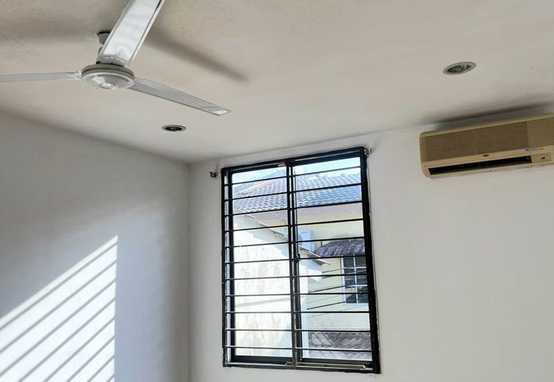 Taman Saujana Puchong