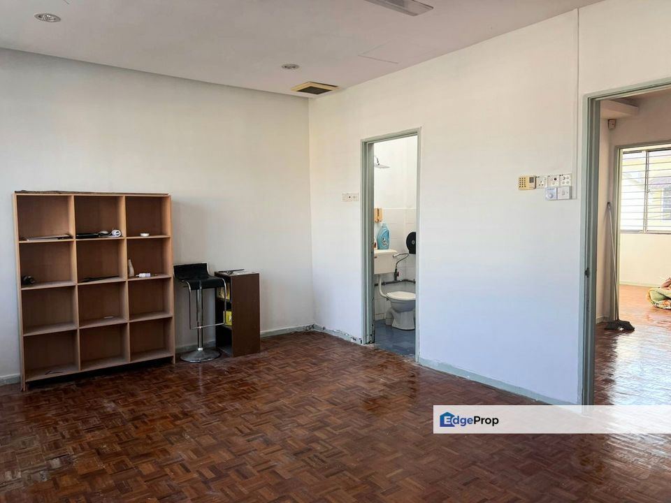 Puchong Furnished 2 Story house Saujana Puchong Rumah Sewa 2 Tingkat, Selangor, Puchong South