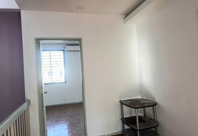 Taman Saujana Puchong