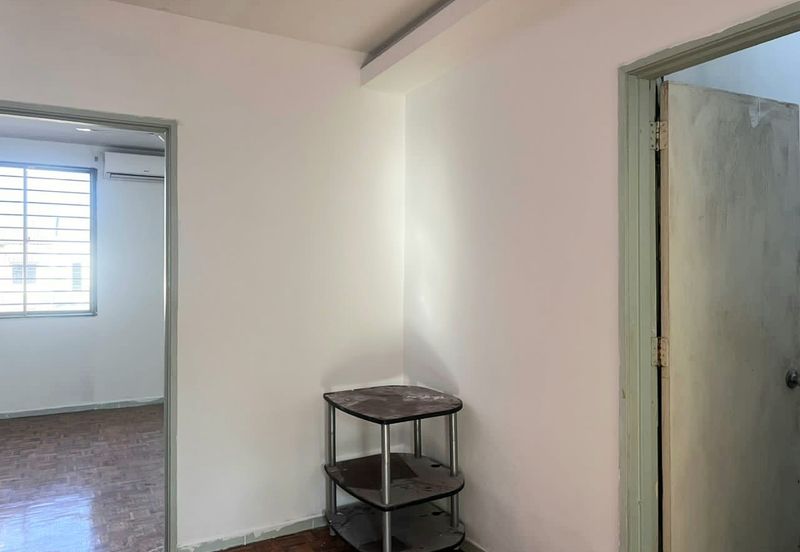 Taman Saujana Puchong