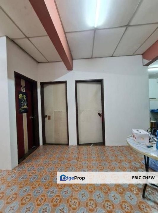 (100% Loan) Taman SEPAKAT INDAH Apartment (710sf, 3R2B) Kajang, Selangor, Kajang
