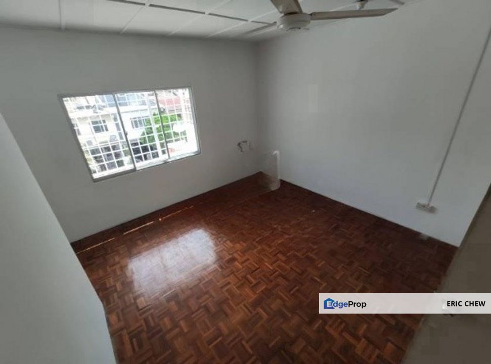 (Full Loan) 2.5 Sty Taman WILAYAH SELAYANG (1500sf,3R2B), Selayang, Kuala Lumpur, Selayang