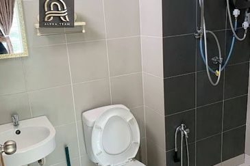 Ascotte Boulevard Condominium