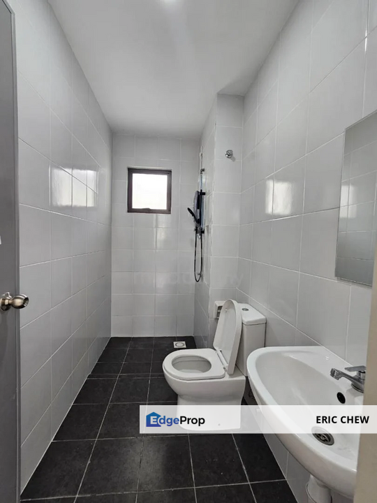 Regent Garden Townhouse (1033sf, 3R2B, 2CP) Eco Grandeur, Puncak Alam, Selangor, Bandar Puncak Alam