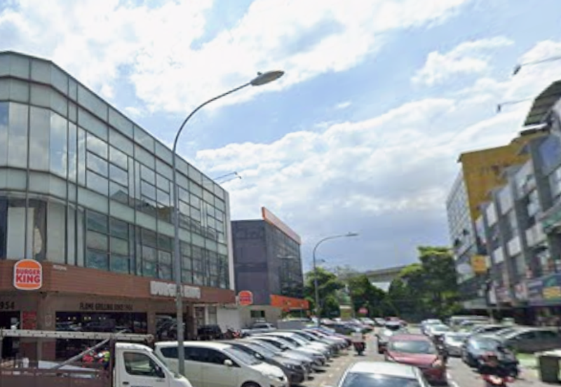 The Trillium @Lake Fields