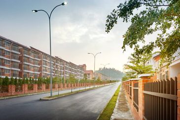 Villa Court @ Goodview Height