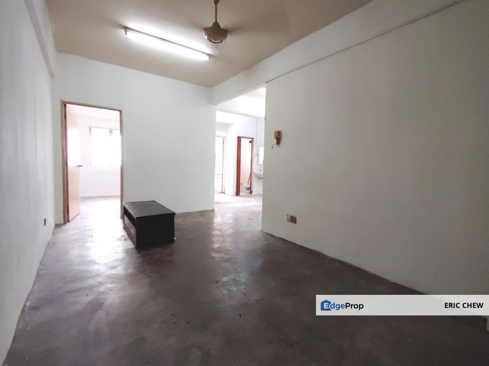 Kajang CITY HEIGHT Flat (600sf, 2R1B, with Lift) Sungai Chua, Kajang , Selangor, Kajang