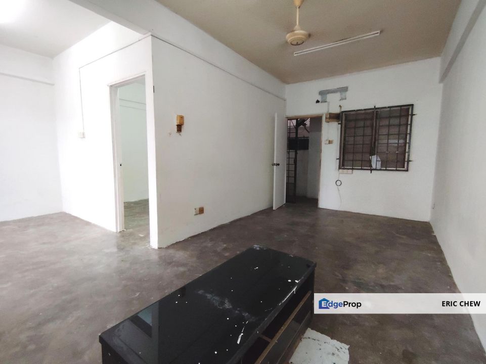 Kajang CITY HEIGHT Flat (600sf, 2R1B, with Lift) Sungai Chua, Kajang , Selangor, Kajang