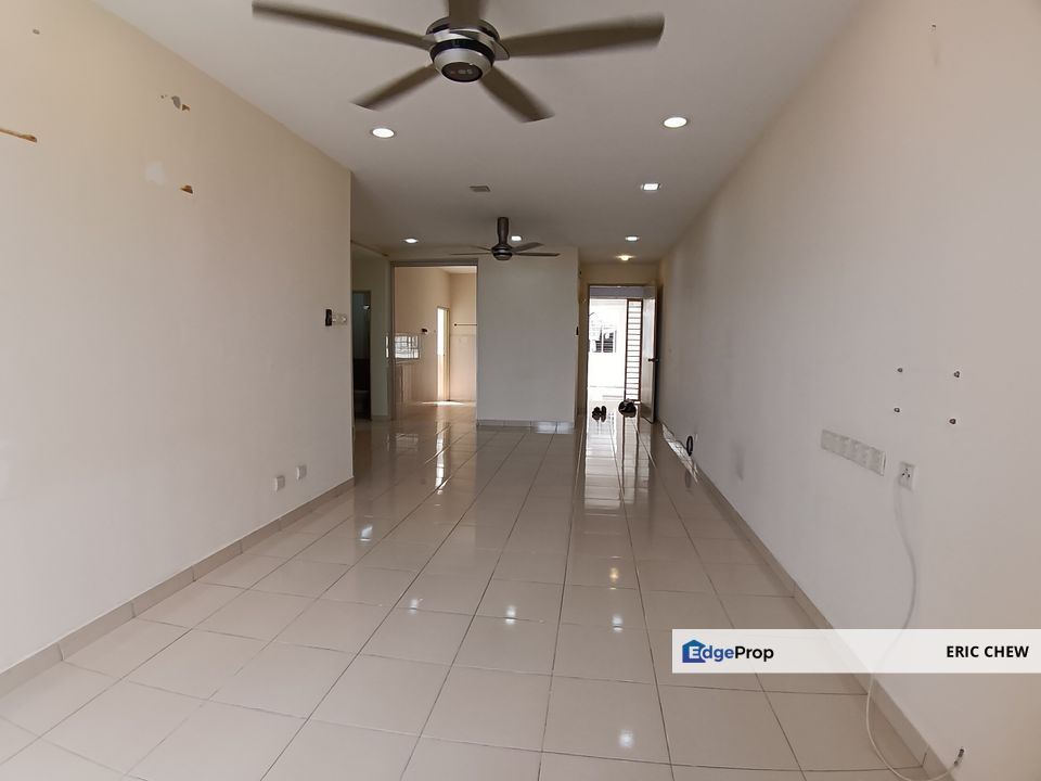 Pearl Avenue Condominium (1101sf, 3R2B) Sungai Chua, Kajang, Selangor, Kajang