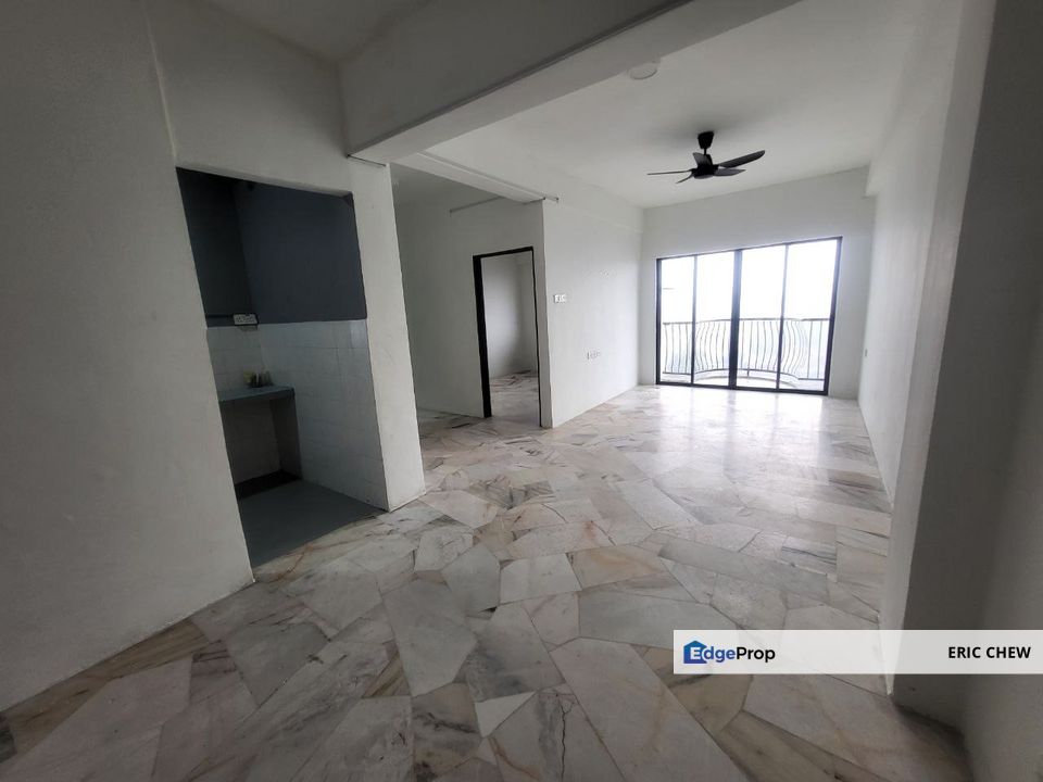 Apartment CITY HEIGHT (833sf,3R2B,LIFT,Swimming Pool) Sg Chua, Kajang, Selangor, Kajang