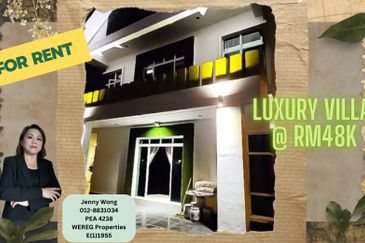 Taman Bukit Mewah Kajang Selangor Luxurious Fully-Furnished Villa For Rent