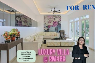 Taman Bukit Mewah Kajang Selangor Luxurious Fully-Furnished Villa For Rent